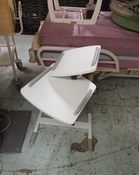 Overbed Table