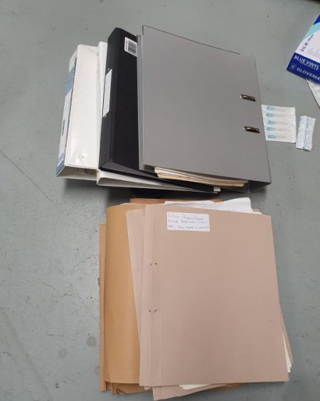 Folders + bumph