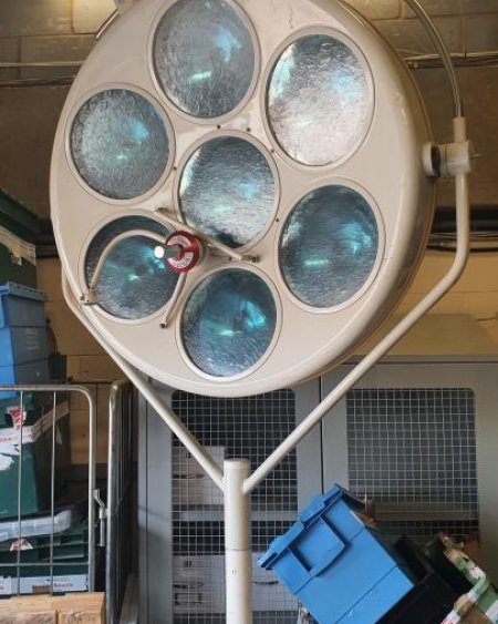 Operation Theatre Lamp 1073