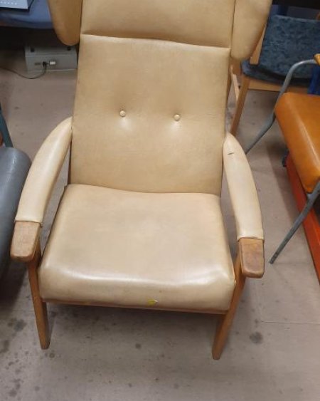Wing Back Chair