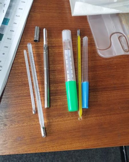 Thermometers / various