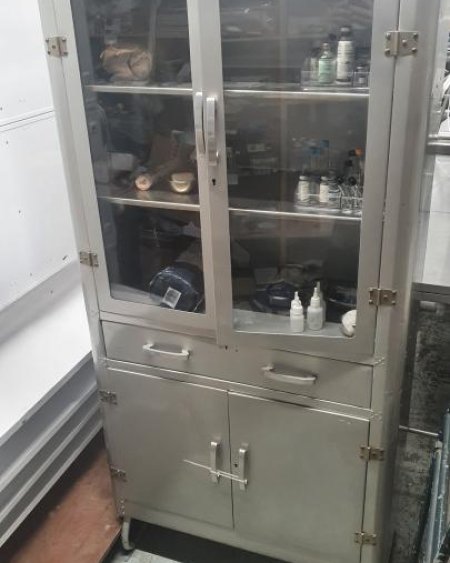 Silver Period cabinet 