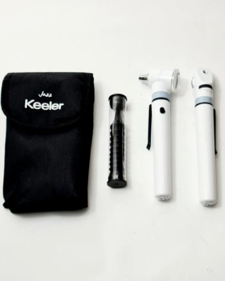  Ophthalmoscope in pouch