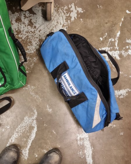 Entonox case for oxygen tank
