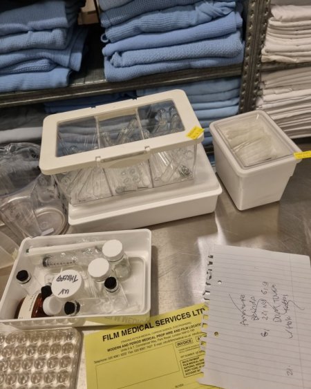 White Lab containers dressed 