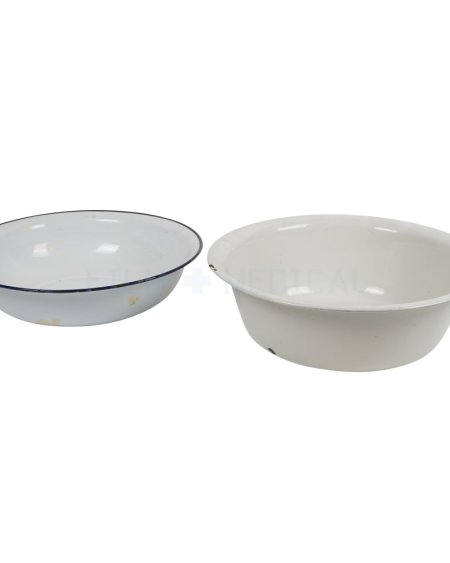 Enamel Bowls Priced Individually Medium