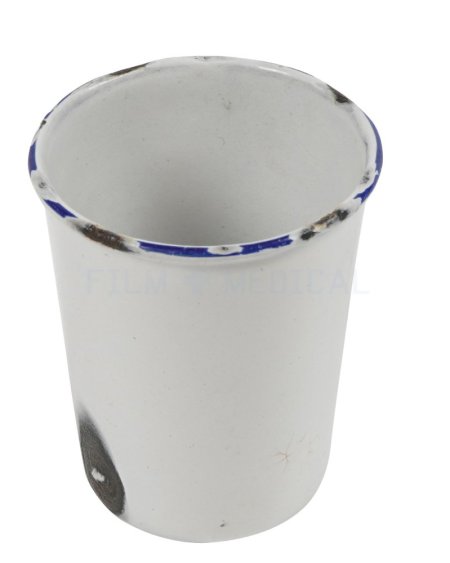 Small Enamel Liquid Vessel
