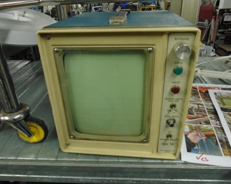 N/P monitor small screen