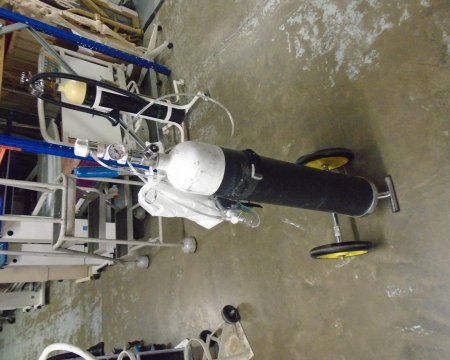 Oxygen tank Black+ white 