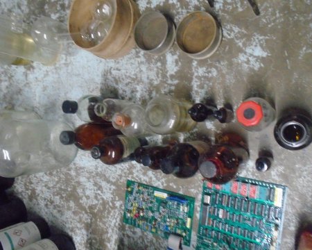 Misc bottles + 2 bulbus flask