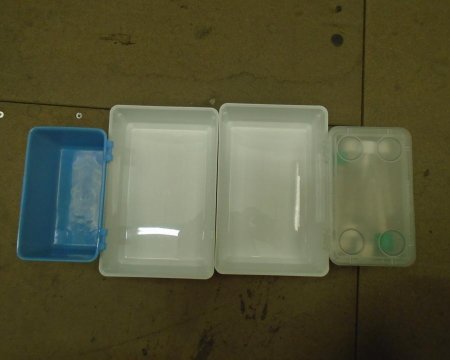 Paper Mache Trays, Kidney Dishes  x 30
