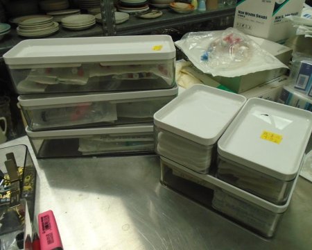 white container with lid