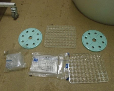 Freestanding Test Tube