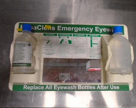 eye wash station green case