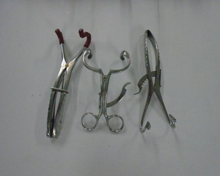 Retractors 