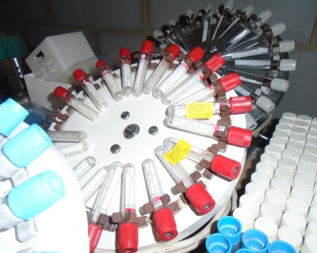 Centrifuge 