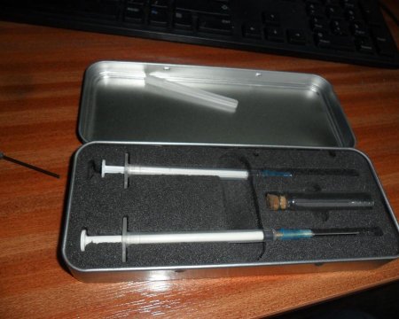 retractable syringe cased