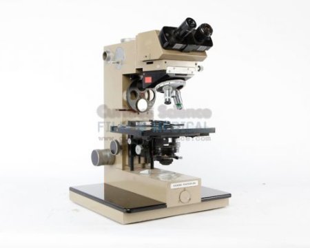 Microscope