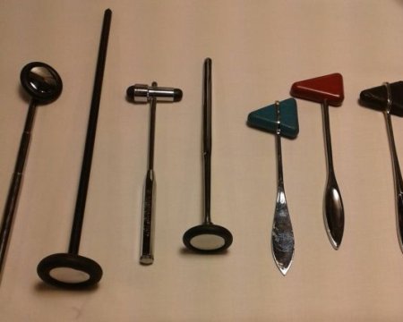 Patella hammer/ Reflex hammer