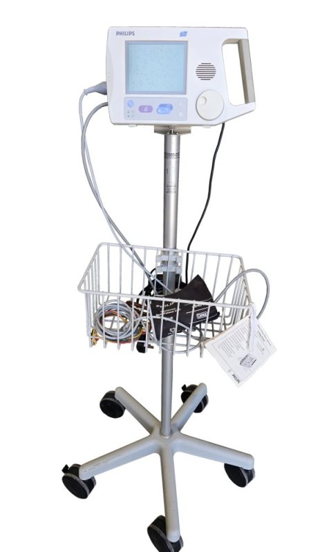 Older Style (Heart Monitor)  Philips A1 Patient monitor - Bp Cuff + Simulator, Electrodes, x2 Ecg Leads 