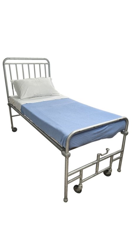Period Metal 3 Part Bed With Mattress